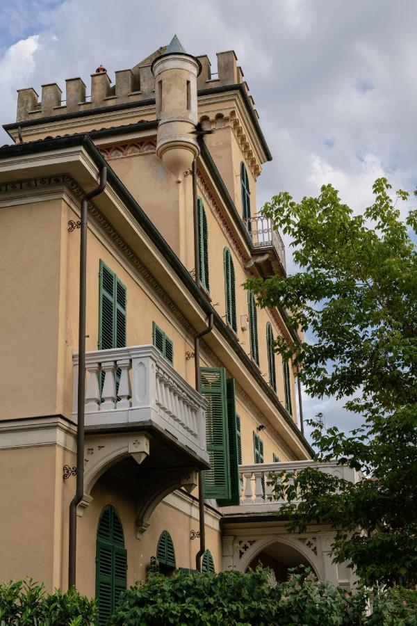 B&B Villa Ferrari Asti Buitenkant foto