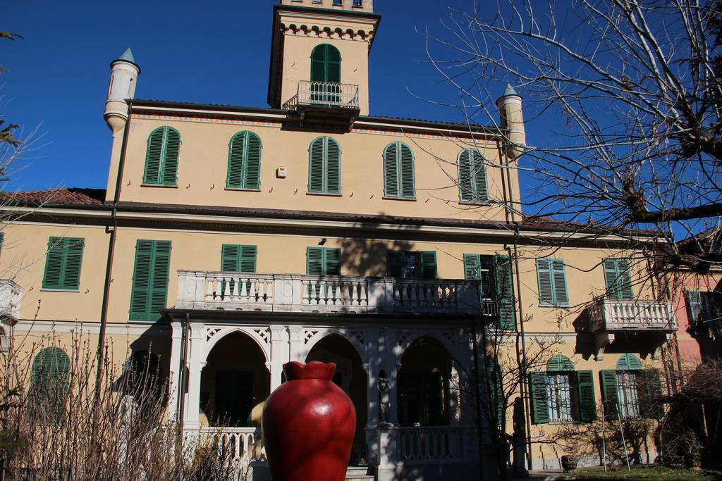B&B Villa Ferrari Asti Buitenkant foto
